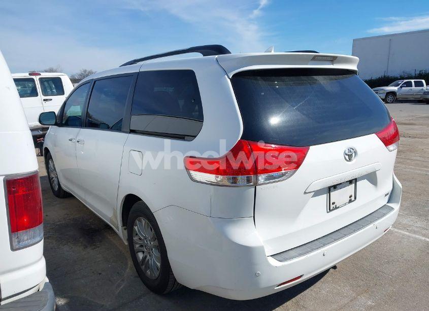 Photo 14 of 2011 Toyota Sienna XLE/LIMITED (VIN 5TDYK3DCXBS043733)