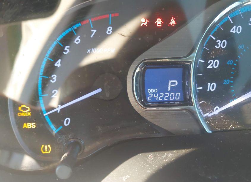 Photo 15 of 2011 Toyota Sienna XLE V6 (VIN 5TDYK3DCXBS102750)