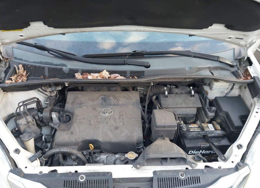 Photo 10 of 2012 Toyota Sienna XLE/LIMITED (VIN 5TDYK3DCXCS217124)