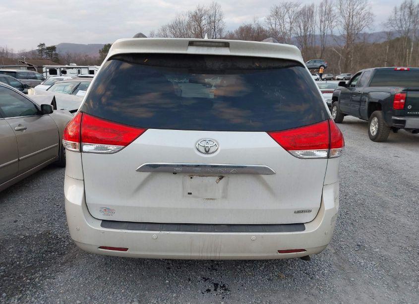Photo 16 of 2012 Toyota Sienna XLE/LIMITED (VIN 5TDYK3DCXCS217124)