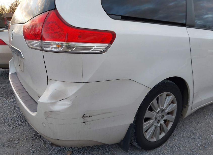 Photo 18 of 2012 Toyota Sienna XLE/LIMITED (VIN 5TDYK3DCXCS217124)