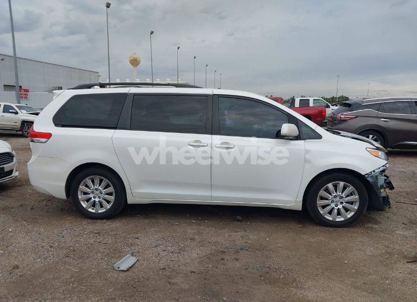 Photo 14 of 2012 Toyota Sienna XLE/LIMITED (VIN 5TDYK3DCXCS229015)