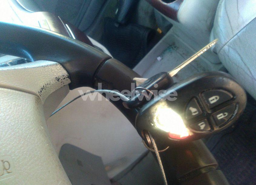 Photo 11 of 2012 Toyota Sienna XLE V6 8 PASSENGER (VIN 5TDYK3DCXCS249622)