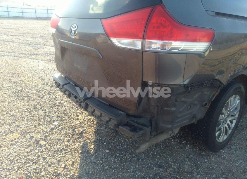 Photo 17 of 2012 Toyota Sienna XLE V6 8 PASSENGER (VIN 5TDYK3DCXCS249622)