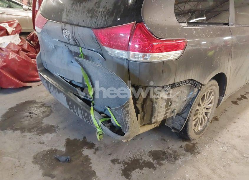 Photo 6 of 2012 Toyota Sienna XLE V6 8 PASSENGER (VIN 5TDYK3DCXCS267974)