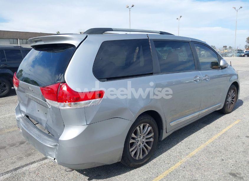 Photo 4 of 2012 Toyota Sienna XLE V6 8 PASSENGER (VIN 5TDYK3DCXCS278442)