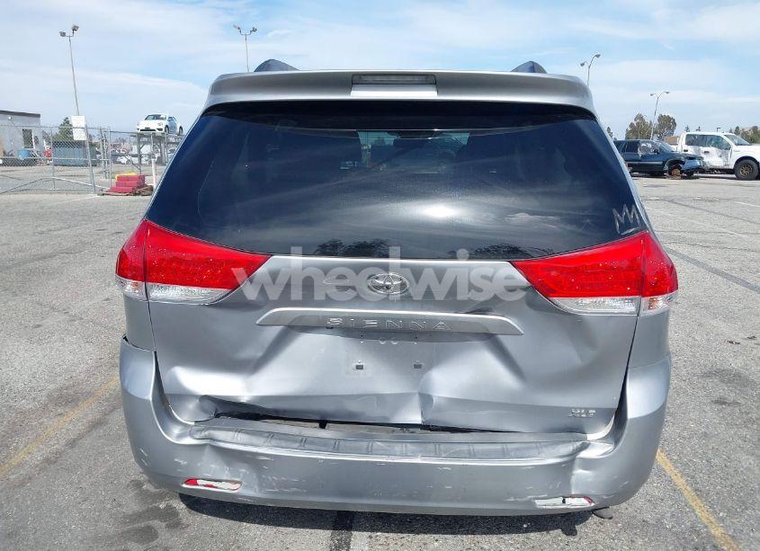 Photo 6 of 2012 Toyota Sienna XLE V6 8 PASSENGER (VIN 5TDYK3DCXCS278442)