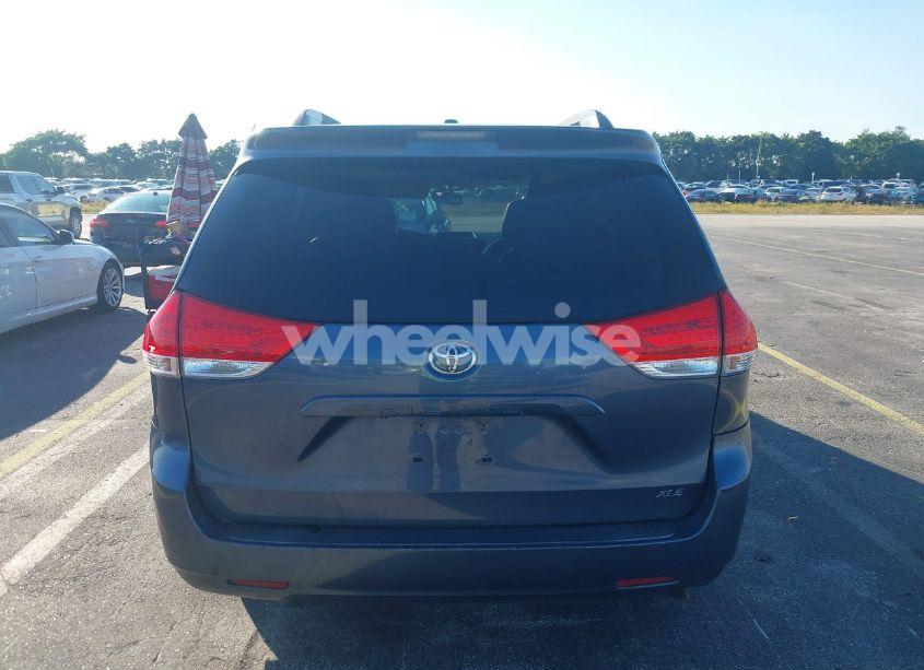 Photo 16 of 2013 Toyota Sienna XLE V6 8 PASSENGER (VIN 5TDYK3DCXDS350533)