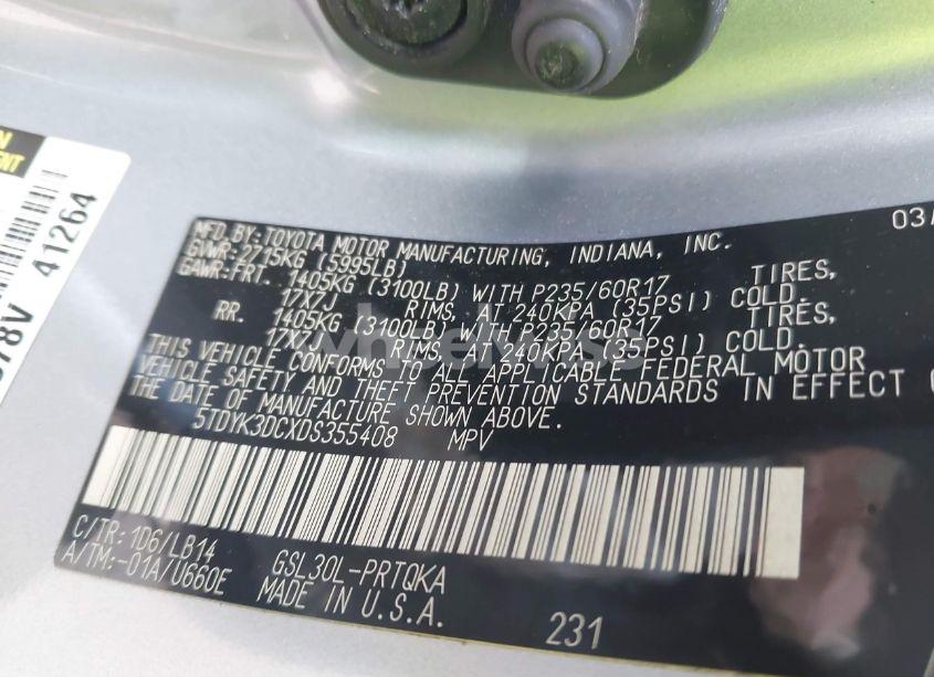 Photo 9 of 2013 Toyota Sienna XLE V6 7 PASSENGER AUTO ACCESS SEAT/XLE V6 8 PASSENGER (VIN 5TDYK3DCXDS355408)