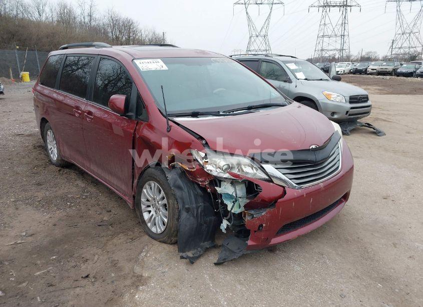 Photo 6 of 2013 Toyota Sienna XLE V6 8 PASSENGER (VIN 5TDYK3DCXDS392491)
