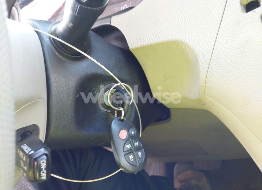 Photo 11 of 2013 Toyota Sienna XLE V6 8 PASSENGER (VIN 5TDYK3DCXDS396203)