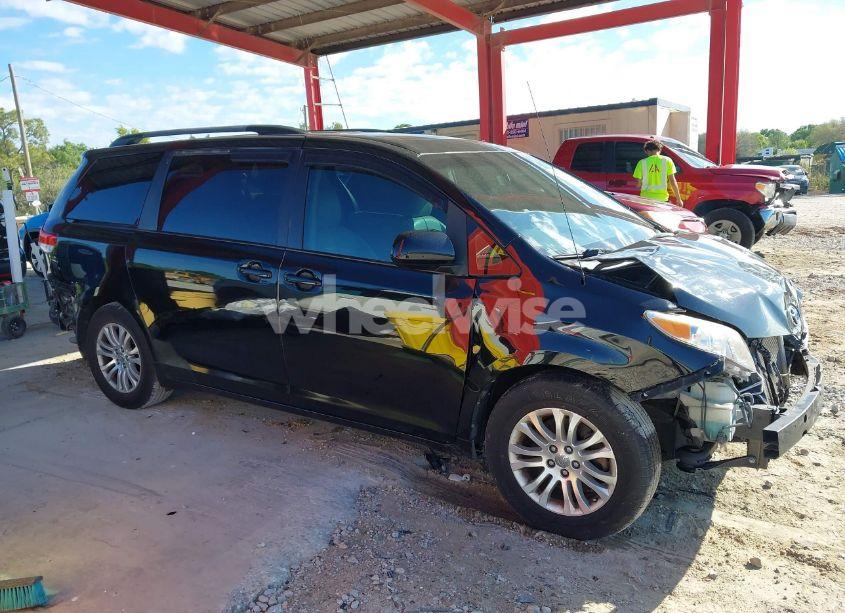 Photo 13 of 2013 Toyota Sienna XLE V6 8 PASSENGER (VIN 5TDYK3DCXDS396203)
