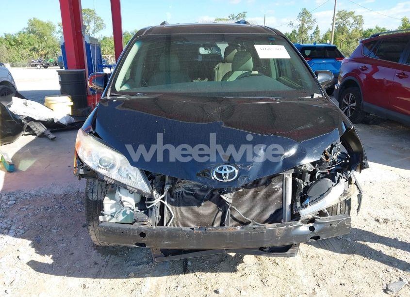 Photo 6 of 2013 Toyota Sienna XLE V6 8 PASSENGER (VIN 5TDYK3DCXDS396203)