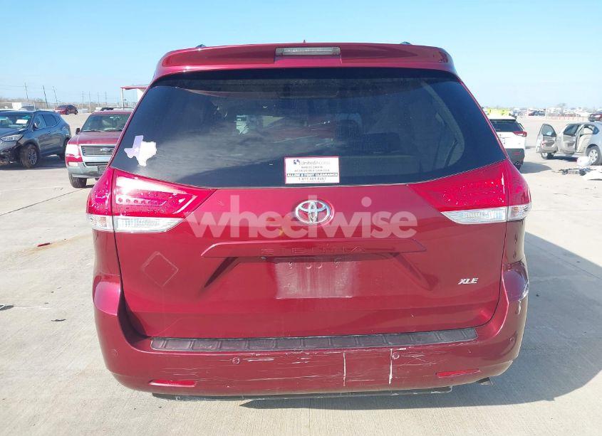 Photo 15 of 2014 Toyota Sienna XLE/LIMITED (VIN 5TDYK3DCXES421554)