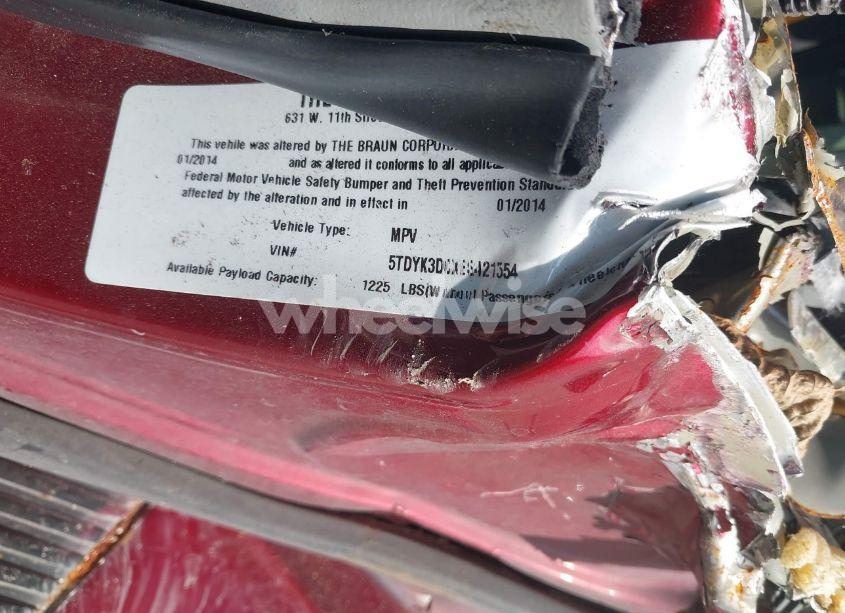 Photo 9 of 2014 Toyota Sienna XLE/LIMITED (VIN 5TDYK3DCXES421554)