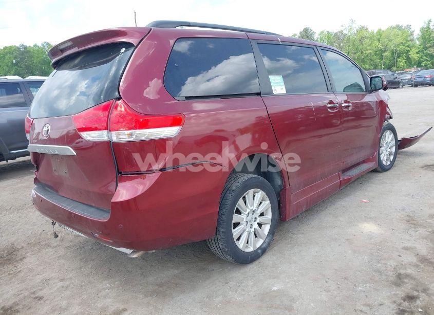 Photo 4 of 2014 Toyota Sienna LIMITED V6 7 PASSENGER (VIN 5TDYK3DCXES422168)