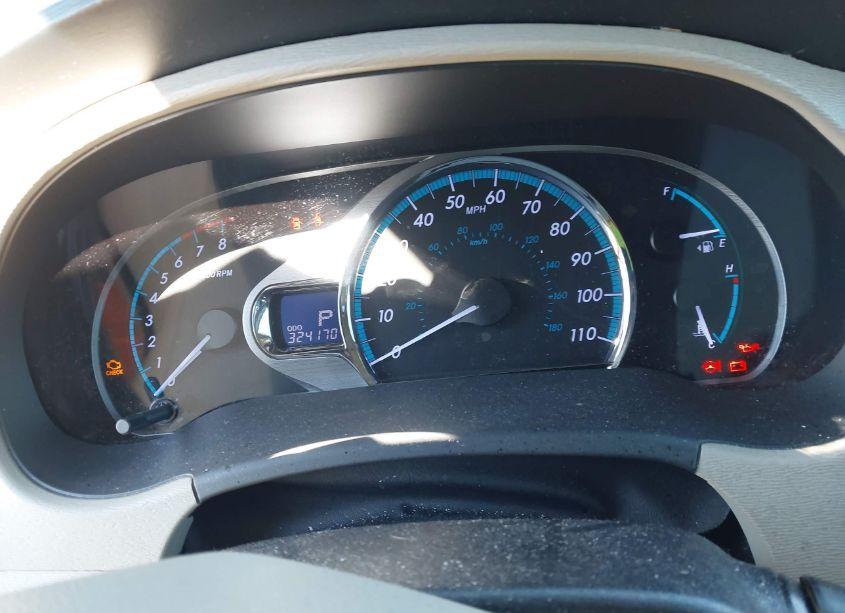Photo 7 of 2014 Toyota Sienna XLE/LIMITED (VIN 5TDYK3DCXES462010)