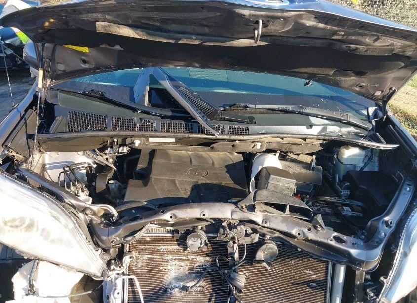 Photo 10 of 2014 Toyota Sienna XLE V6 8 PASSENGER (VIN 5TDYK3DCXES486176)
