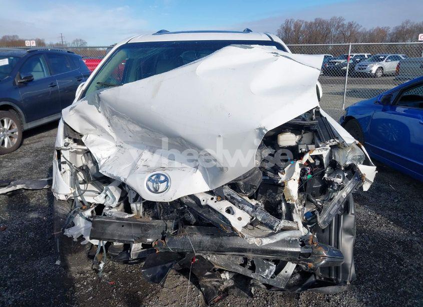 Photo 13 of 2014 Toyota Sienna XLE V6 8 PASSENGER (VIN 5TDYK3DCXES498005)