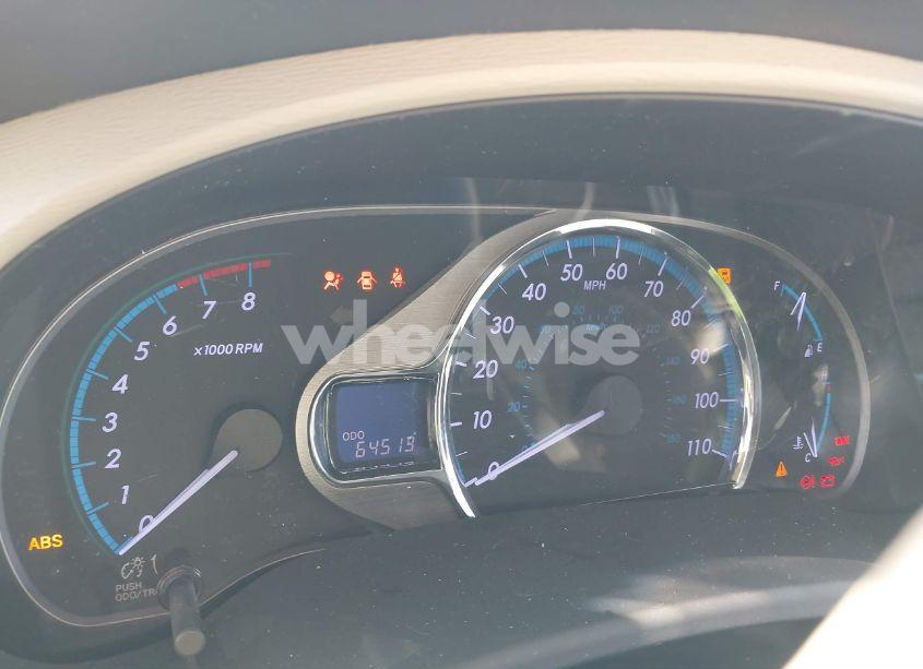 Photo 7 of 2014 Toyota Sienna XLE V6 8 PASSENGER (VIN 5TDYK3DCXES498005)