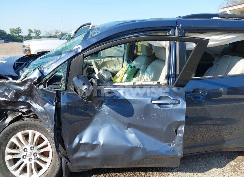 Photo 18 of 2014 Toyota Sienna XLE V6 8 PASSENGER (VIN 5TDYK3DCXES524294)