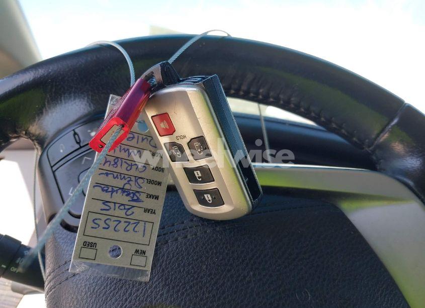 Photo 11 of 2015 Toyota Sienna XLE 8 PASSENGER (VIN 5TDYK3DCXFS663083)