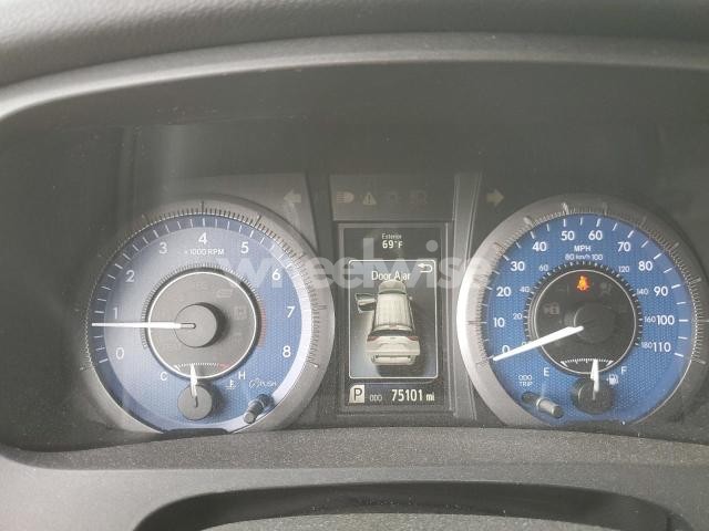 2015 TOYOTA SIENNA XLE (VIN 5TDYK3DCXFS676058) main photo