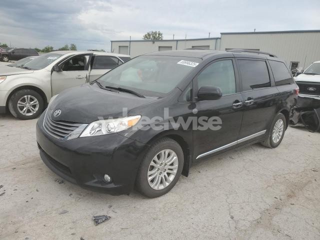 Photo 8 of 2015 TOYOTA SIENNA XLE (VIN 5TDYK3DCXFS676058)