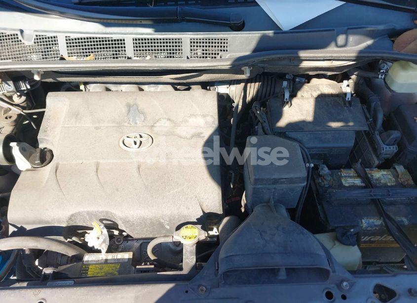 Photo 10 of 2016 Toyota Sienna XLE PREMIUM 8 PASSENGER (VIN 5TDYK3DCXGS706385)