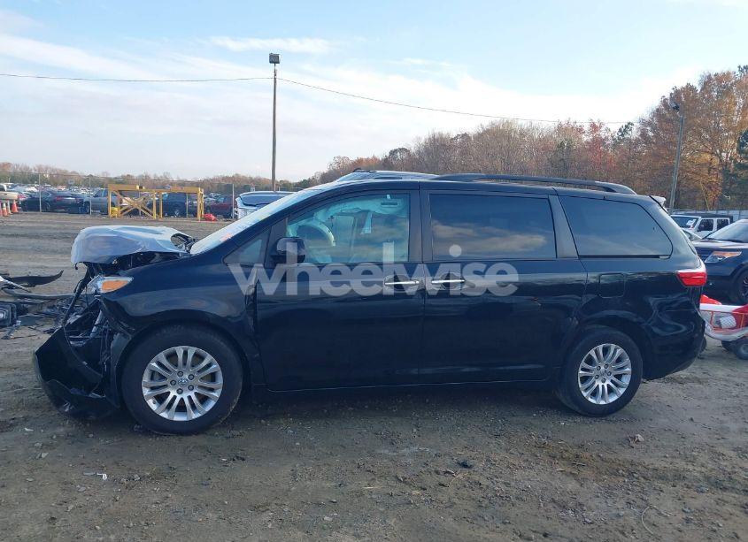 Photo 14 of 2016 Toyota Sienna XLE PREMIUM 8 PASSENGER (VIN 5TDYK3DCXGS708668)