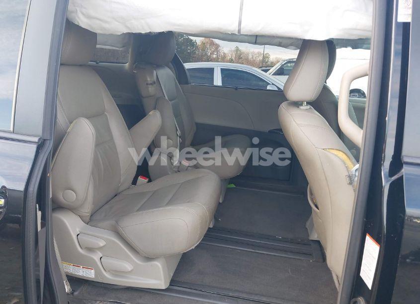 Photo 8 of 2016 Toyota Sienna XLE PREMIUM 8 PASSENGER (VIN 5TDYK3DCXGS708668)