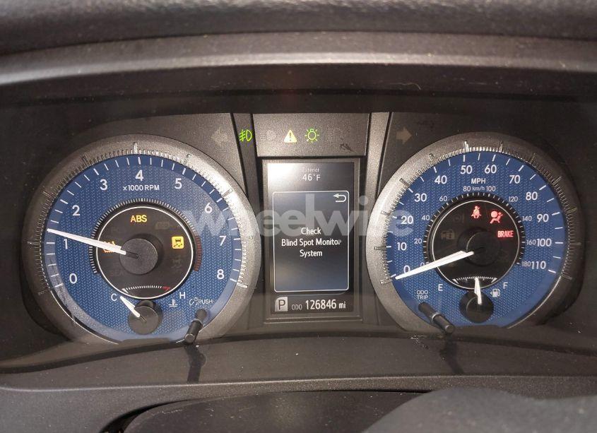 Photo 7 of 2016 Toyota Sienna XLE PREMIUM 8 PASSENGER (VIN 5TDYK3DCXGS737846)