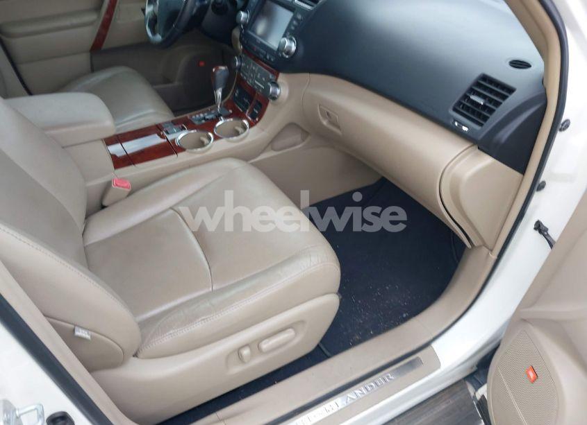 Photo 5 of 2011 Toyota Highlander LIMITED V6 (VIN 5TDYK3EH0BS045341)