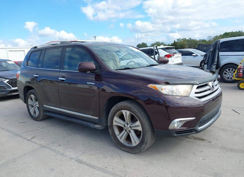 Photo 13 of 2012 Toyota Highlander LIMITED V6 (VIN 5TDYK3EH0CS054414)