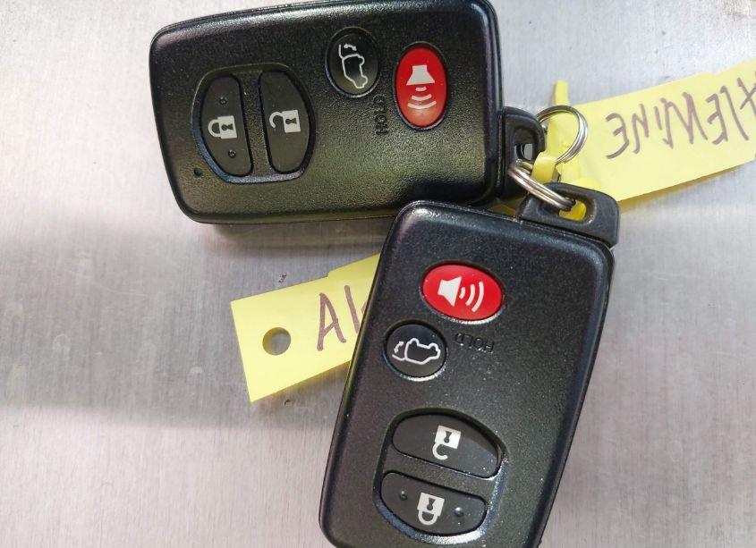 Photo 11 of 2013 Toyota Highlander LIMITED V6 (VIN 5TDYK3EH0DS092761)