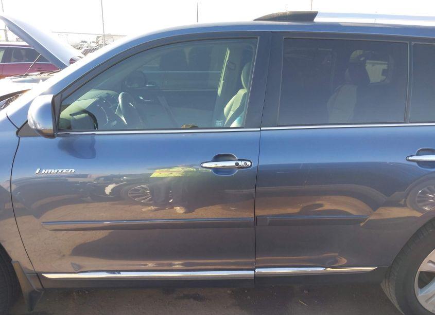 Photo 14 of 2013 Toyota Highlander LIMITED V6 (VIN 5TDYK3EH0DS092761)