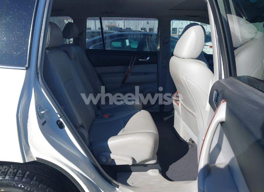 Photo 8 of 2012 Toyota Highlander LIMITED V6 (VIN 5TDYK3EH1CS067222)