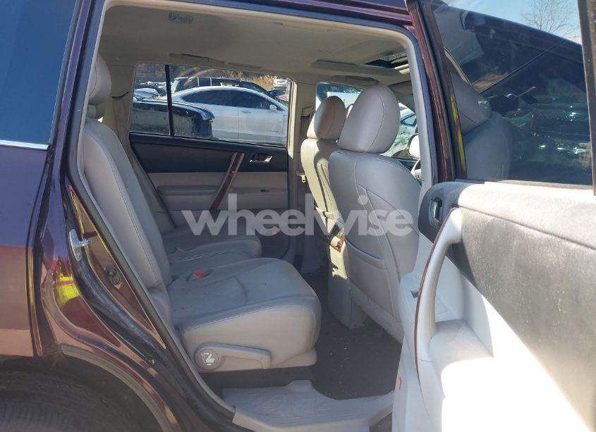 Photo 8 of 2012 Toyota Highlander LIMITED V6 (VIN 5TDYK3EH1CS071058)