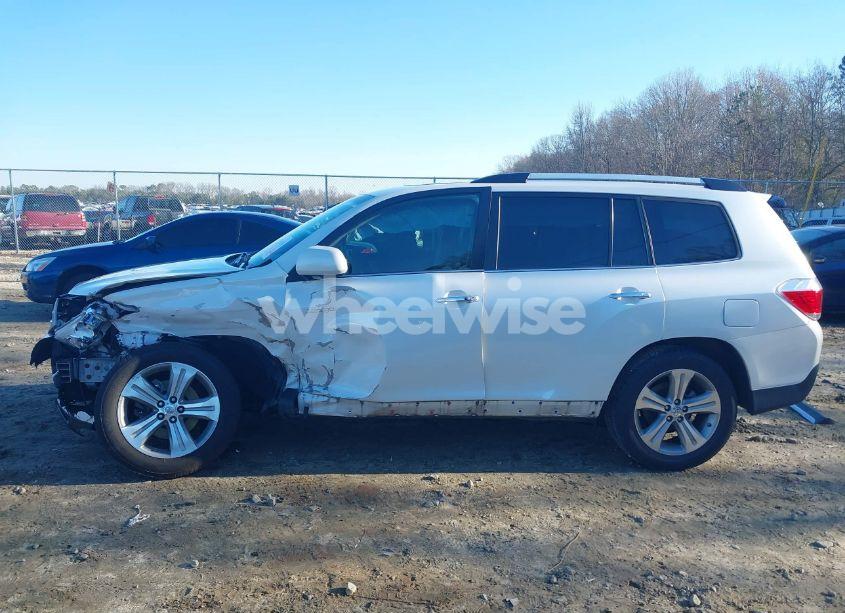 Photo 14 of 2013 Toyota Highlander LIMITED V6 (VIN 5TDYK3EH1DS093143)