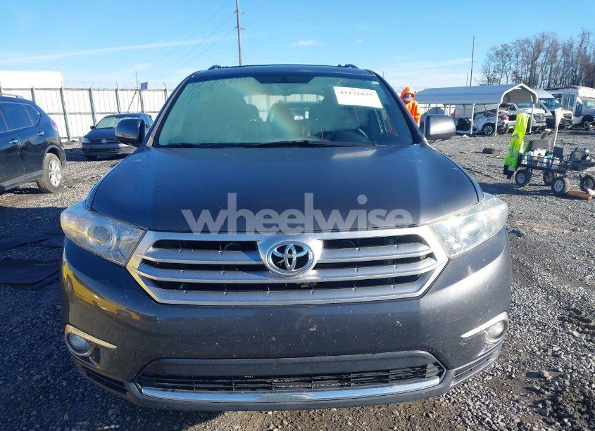 Photo 12 of 2013 Toyota Highlander LIMITED V6 (VIN 5TDYK3EH1DS097466)