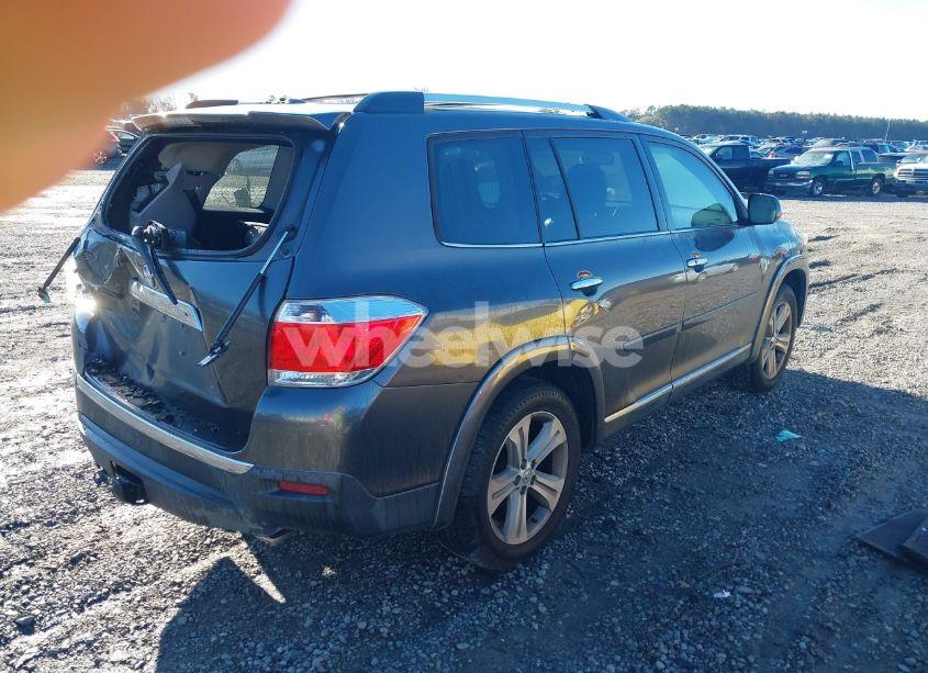 Photo 4 of 2013 Toyota Highlander LIMITED V6 (VIN 5TDYK3EH1DS097466)
