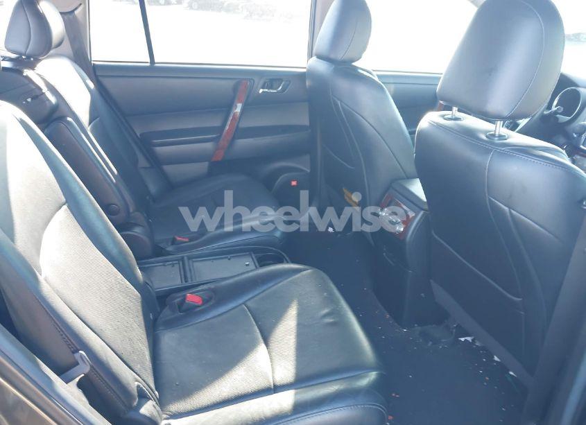 Photo 8 of 2013 Toyota Highlander LIMITED V6 (VIN 5TDYK3EH1DS097466)