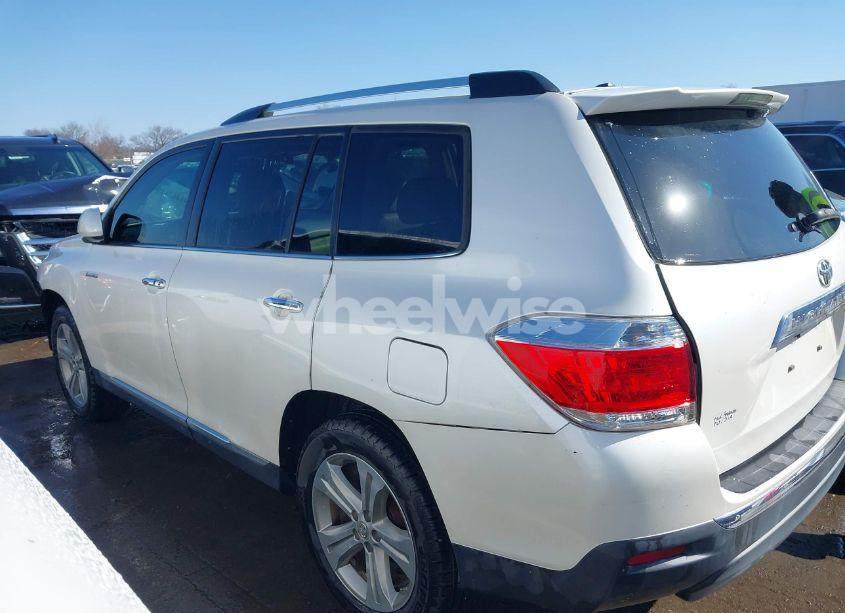 Photo 15 of 2013 Toyota Highlander LIMITED V6 (VIN 5TDYK3EH1DS100561)