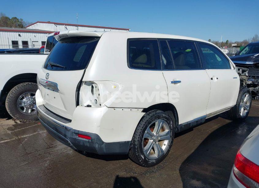 Photo 4 of 2013 Toyota Highlander LIMITED V6 (VIN 5TDYK3EH1DS100561)