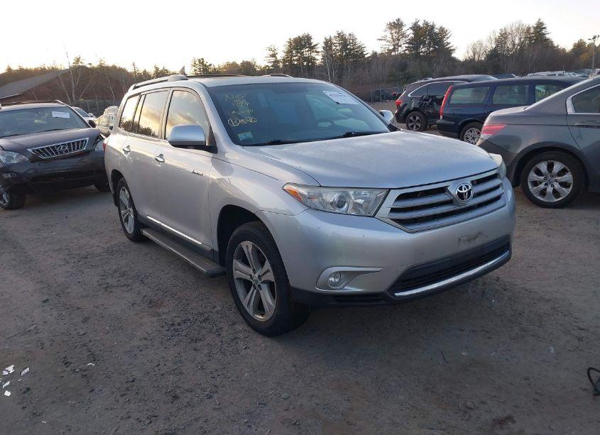 2013 Toyota Highlander LIMITED V6 (VIN 5TDYK3EH1DS138016) main photo