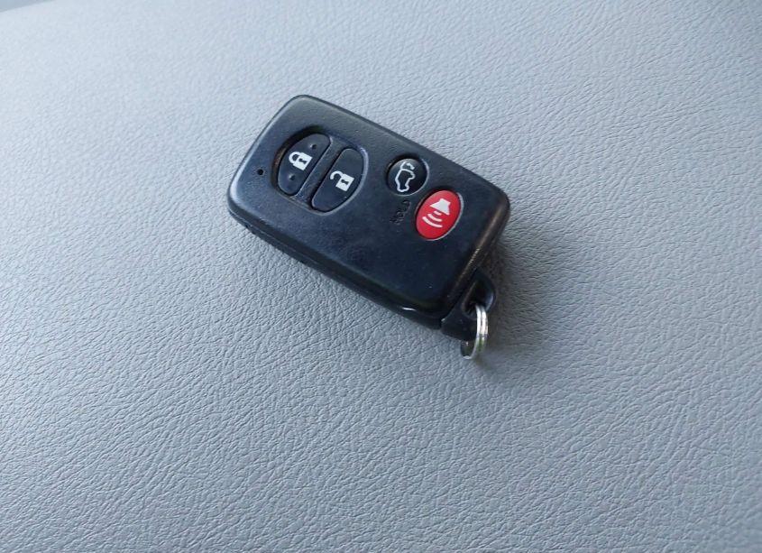 Photo 11 of 2013 Toyota Highlander LIMITED V6 (VIN 5TDYK3EH1DS138016)