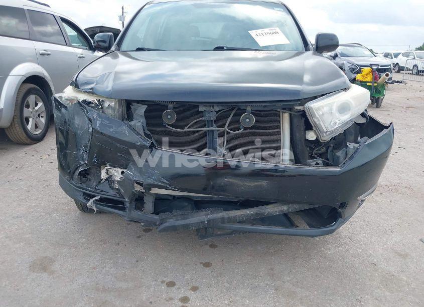 Photo 13 of 2012 Toyota Highlander LIMITED V6 (VIN 5TDYK3EH2CS055757)
