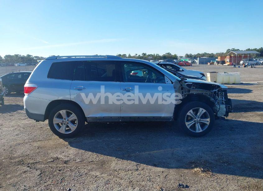 Photo 14 of 2011 Toyota Highlander LIMITED V6 (VIN 5TDYK3EH3BS030851)