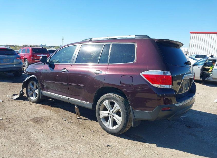 Photo 3 of 2013 Toyota Highlander LIMITED V6 (VIN 5TDYK3EH3DS116051)