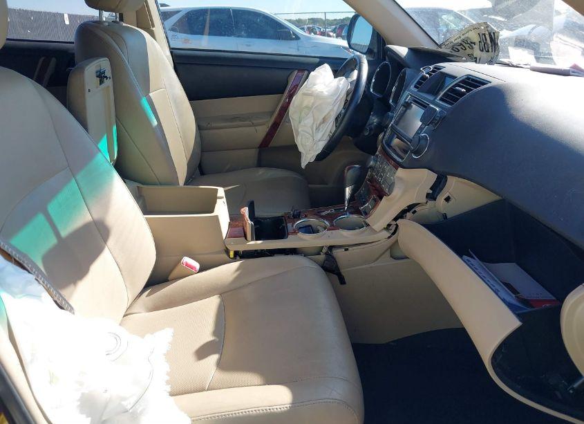 Photo 5 of 2013 Toyota Highlander LIMITED V6 (VIN 5TDYK3EH3DS116051)